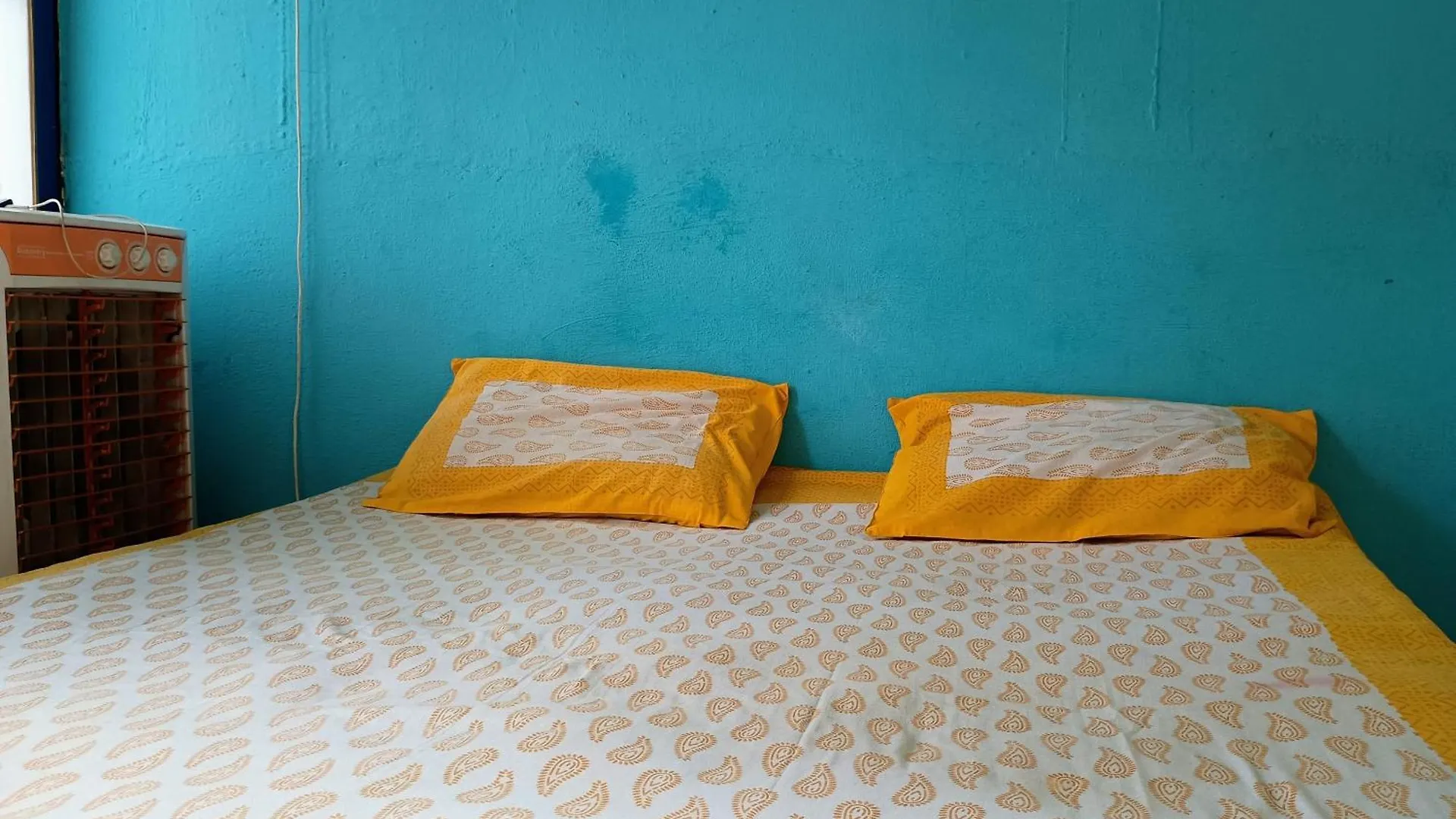 ורנאסי Sharda Guest House הודו